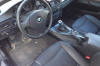 Clean Premium BMW 320d
