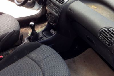 Clean Premium Intérieur Peugeot 206